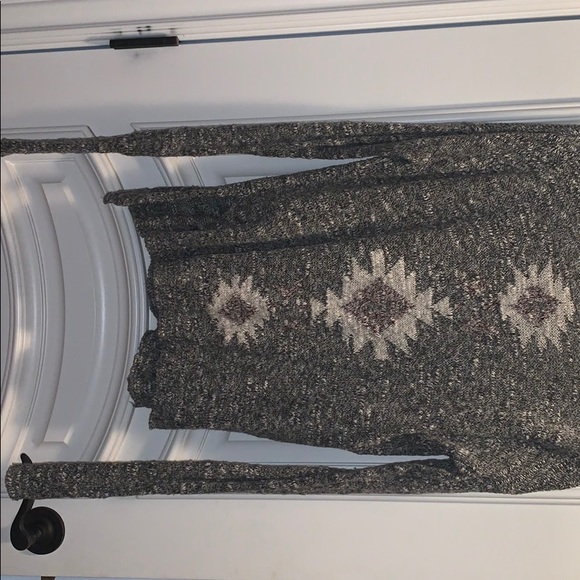 Sweater - Picture 2 of 5